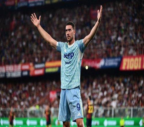 泰山功勋外援罗麦多重回省体，他曾在99年帮助球队夺得双冠王（99年助泰山双冠的功勋外援罗麦多重返省体）