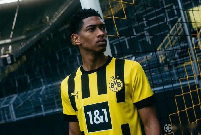 国乒8-4德国！王楚钦不满发挥，孙颖莎力拼每分，混双2人谈防弧！（国乒8-4击败德国！王楚钦自评发挥欠佳，孙颖莎每分必争，混双组合谈防弧圈）