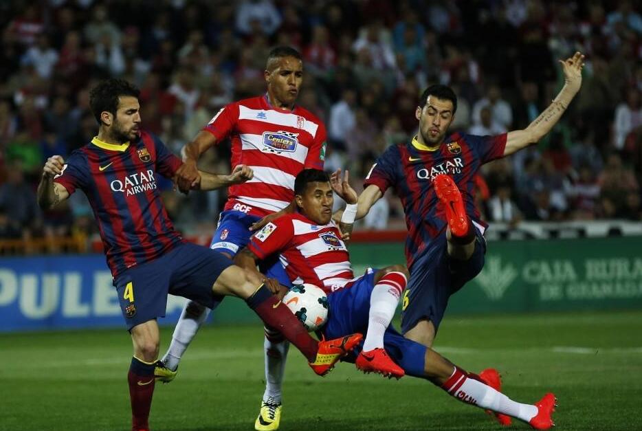 库普梅纳斯：我们想拿意杯冠军，但接下来要专注踢那不勒斯（库普梅纳斯：目标意杯夺冠，眼下全力备战那不勒斯）