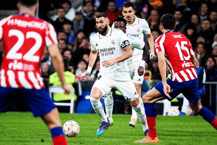 2-1！神换人：替补神兵助攻，罗马征服客场：5场4胜（2-1！妙手换人，替补献助攻，罗马客场凯旋：近5场4胜）