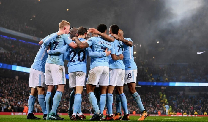 东体谈中超外援名额调整：足协、中足联应多听听俱乐部的意见（东体评中超外援名额调整：足协与中足联应更多采纳俱乐部意见）